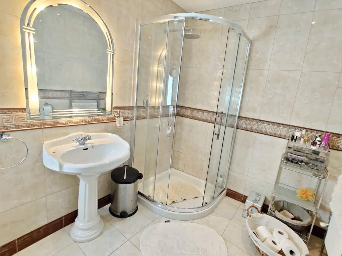 'Kealan' Luxury Double Room Фоксфорд Экстерьер фото