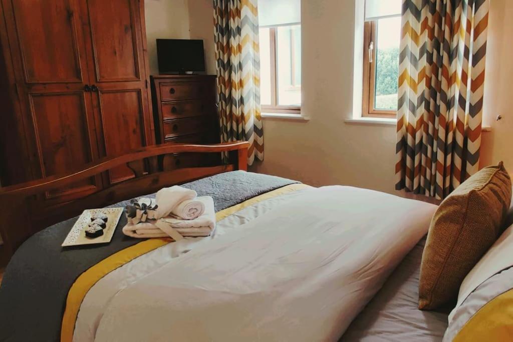 'Kealan' Luxury Double Room Фоксфорд Экстерьер фото